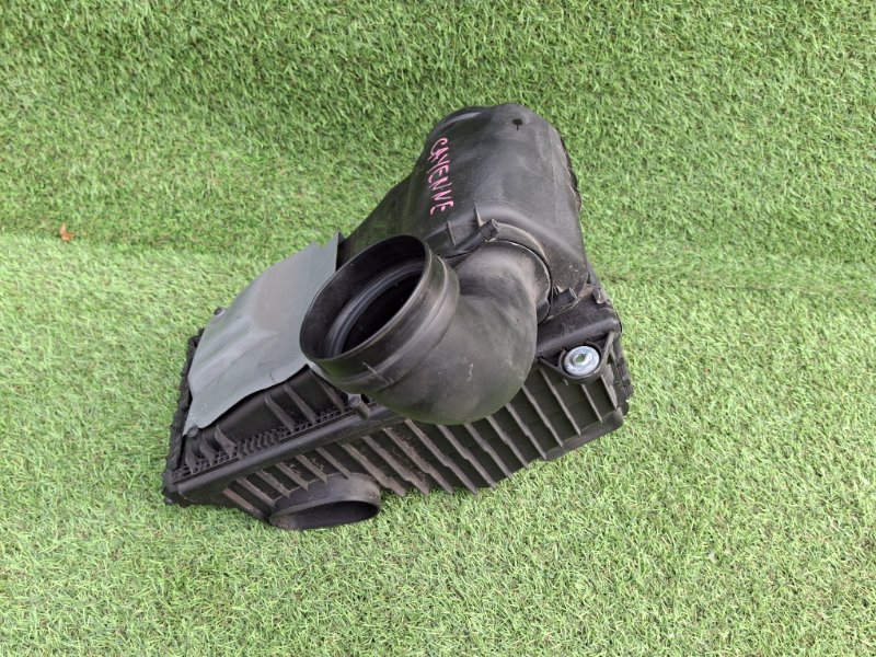 Корпус воздушного фильтра левый CAYENNE 2008 957 M48.01