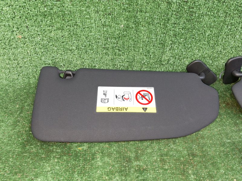 Козырек солнцезащитный XC40 2019 XB420 B4204T47