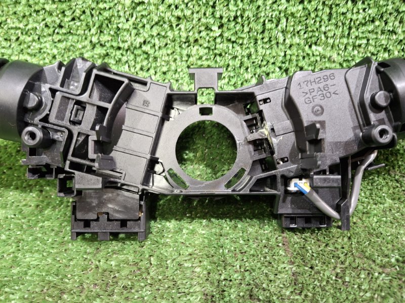 Подрулевой переключатель дворников LEGACY 2017 BN9 FB25ASYHAA