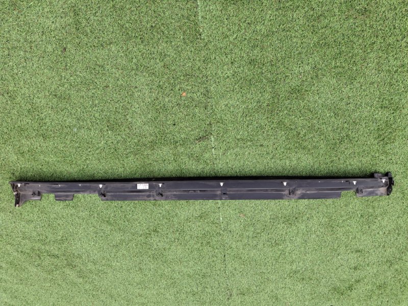 Порог левый XC40 2019 XB420 B4204T47