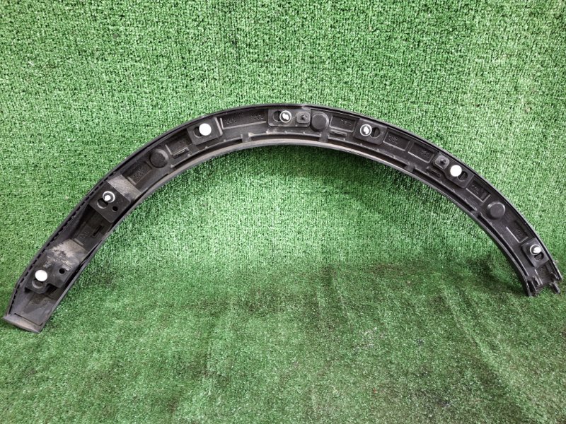 Накладка на крыло задняя правая XC40 2019 XB420 B4204T47