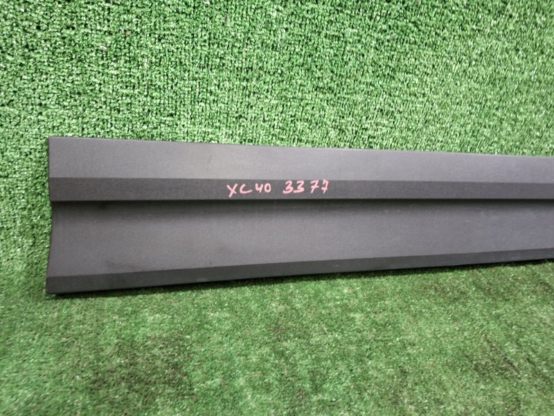 Молдинг двери передний правый XC40 2019 XB420 B4204T47