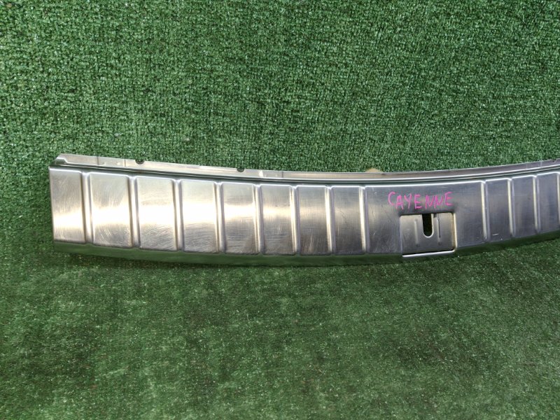 Накладка замка багажника PORSCHE CAYENNE 957 M48.01