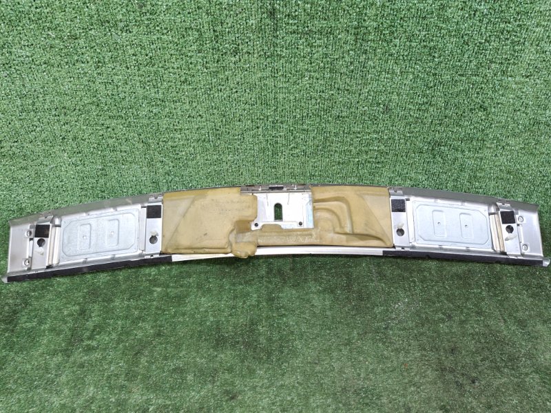 Накладка замка багажника CAYENNE 2008 957 M48.01