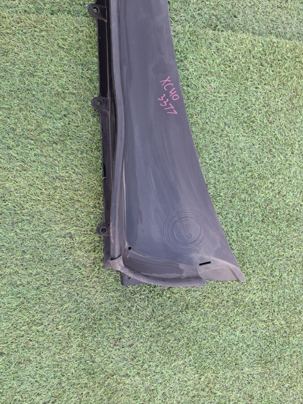 Планка под дворники VOLVO XC40 XB420 B4204T47