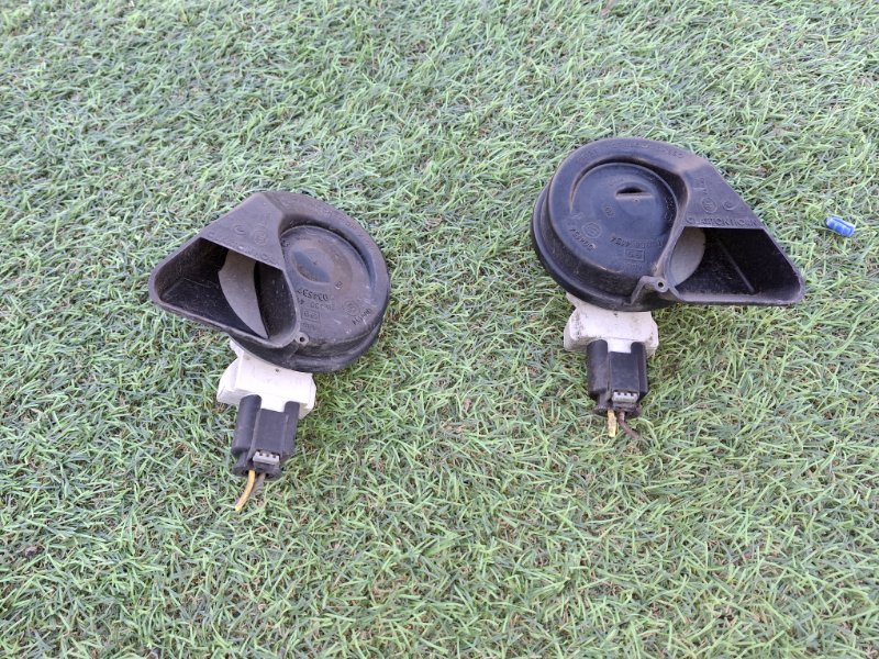 Звуковой сигнал C-CLASS 2015 205.242 274920