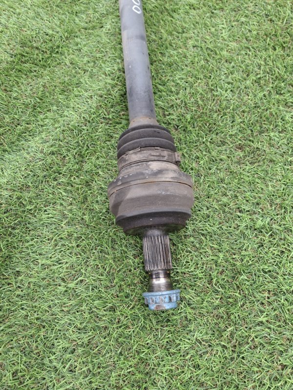 Привод задний левый C-CLASS 2015 205.242 274920