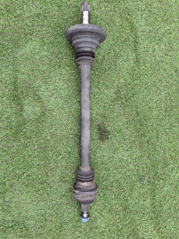 Привод задний левый C-CLASS 2015 205.242 274920