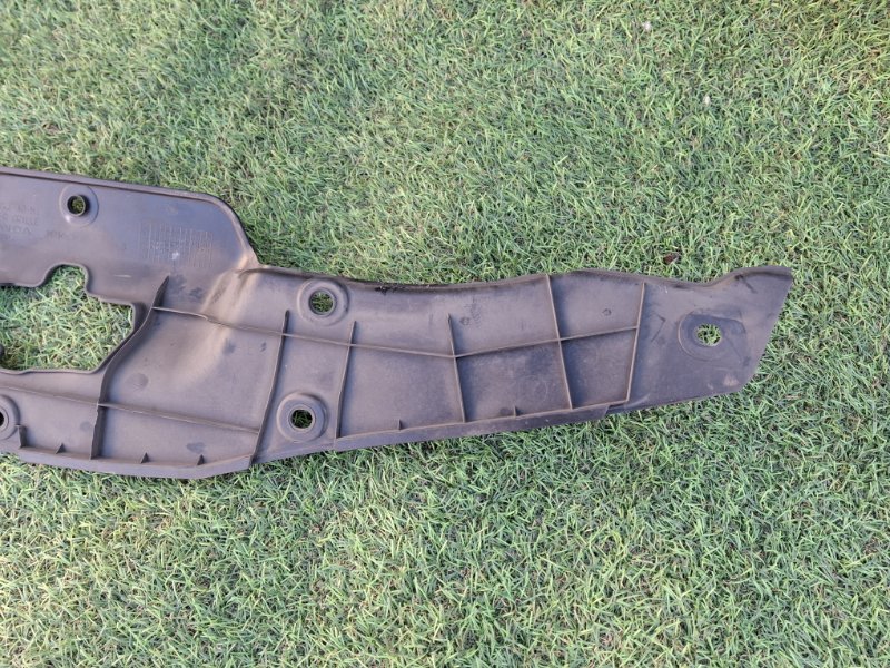 Накладка на телевизор Fit Shuttle 2012 GP2 LDA