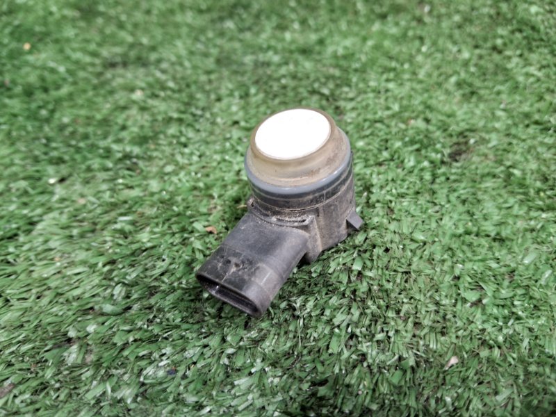 Датчик парковки задний C-CLASS 2015 205.242 274920