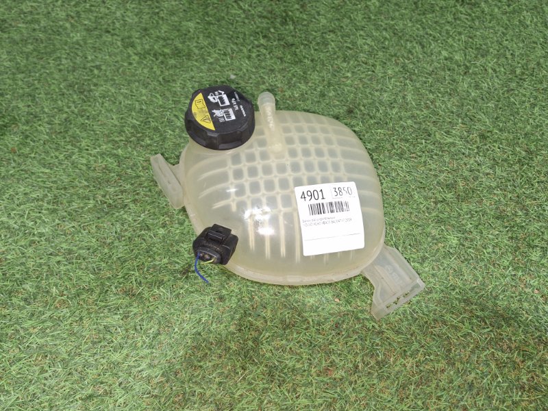 Бачок расширительный VOLVO XC40 2019 XB420 B4204T47 контрактная