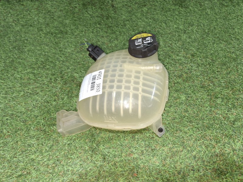 Бачок расширительный XC40 2019 XB420 B4204T47