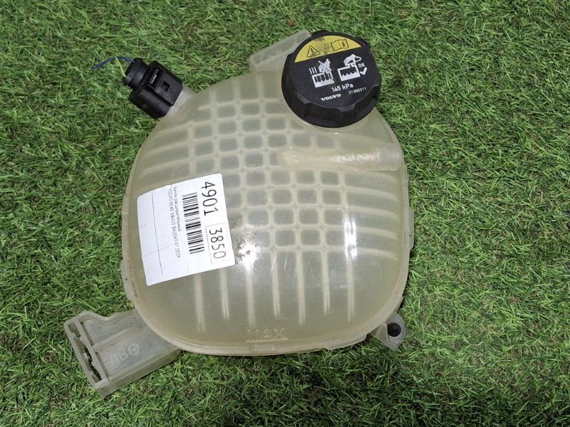 Бачок расширительный XC40 2019 XB420 B4204T47