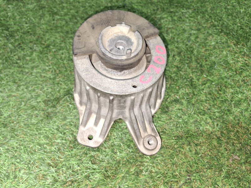 Подушка двигателя левая C-CLASS 2015 205.242 274920