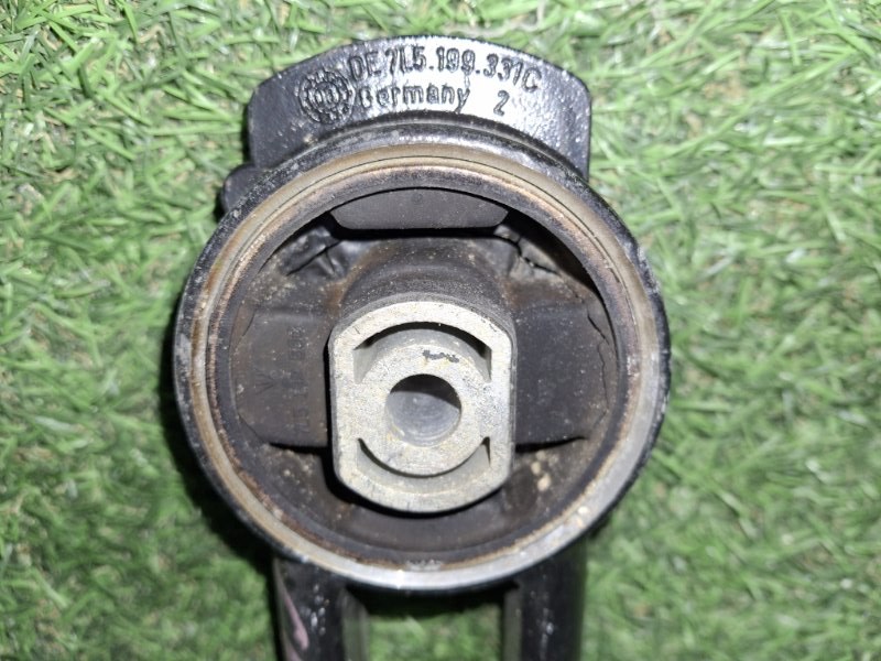 Подушка двигателя CAYENNE 2008 957 M48.01