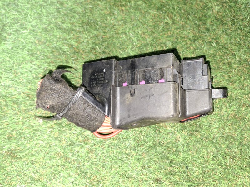 Блок предохранителей CAYENNE 2008 957 M48.01