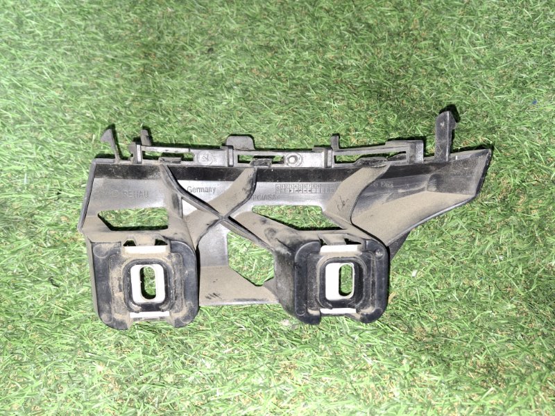 Крепление бампера заднее левое C-CLASS 2015 205.242 274920