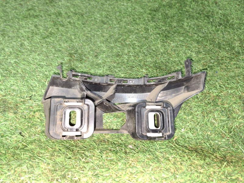 Крепление бампера заднее левое C-CLASS 2015 205.242 274920