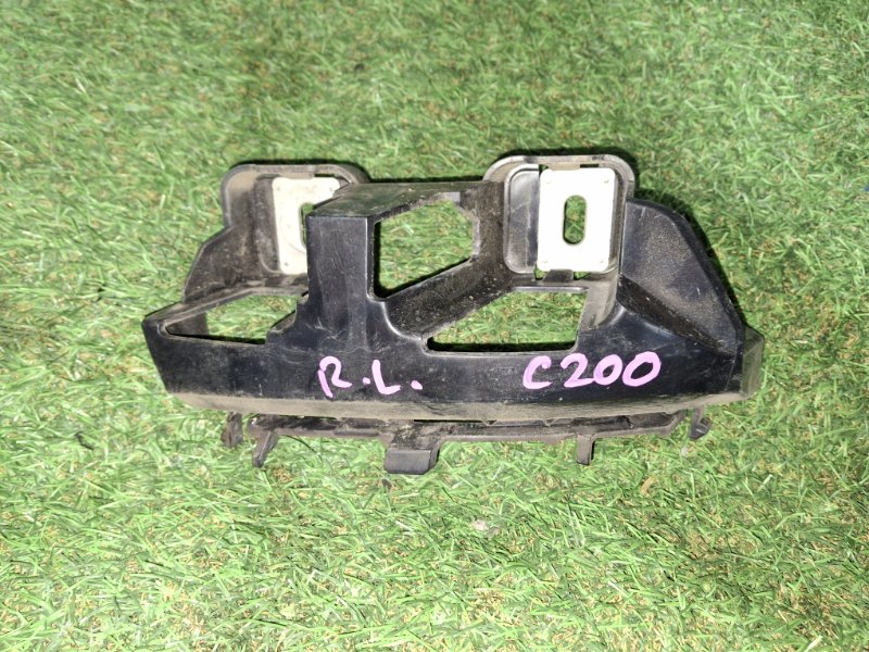 Крепление бампера заднее левое C-CLASS 2015 205.242 274920