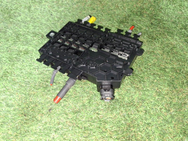 Блок предохранителей C-CLASS 2015 205.242 274920