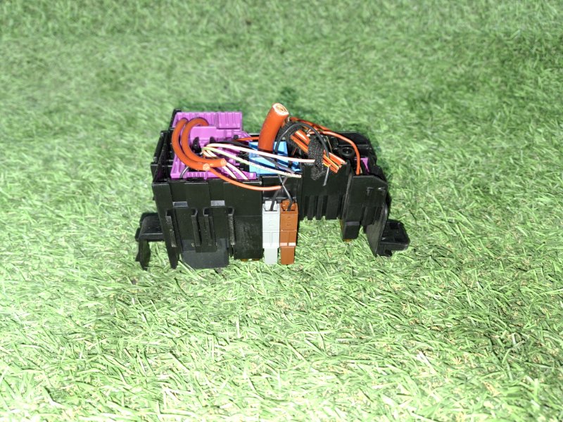 Блок предохранителей C-CLASS 2015 205.242 274920