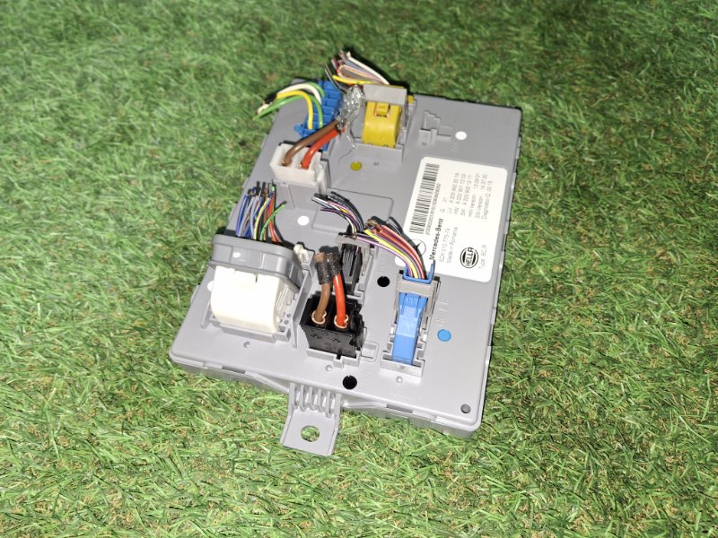 Блок предохранителей C-CLASS 2015 205.242 274920