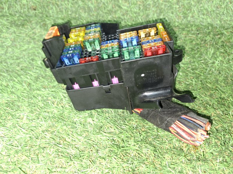 Блок предохранителей CAYENNE 2008 957 M48.01