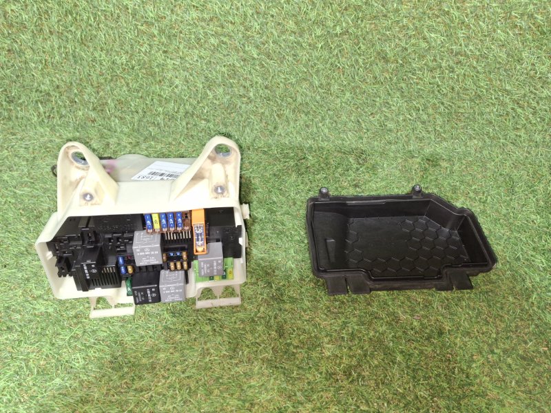 Блок предохранителей C-CLASS 2015 205.242 274920