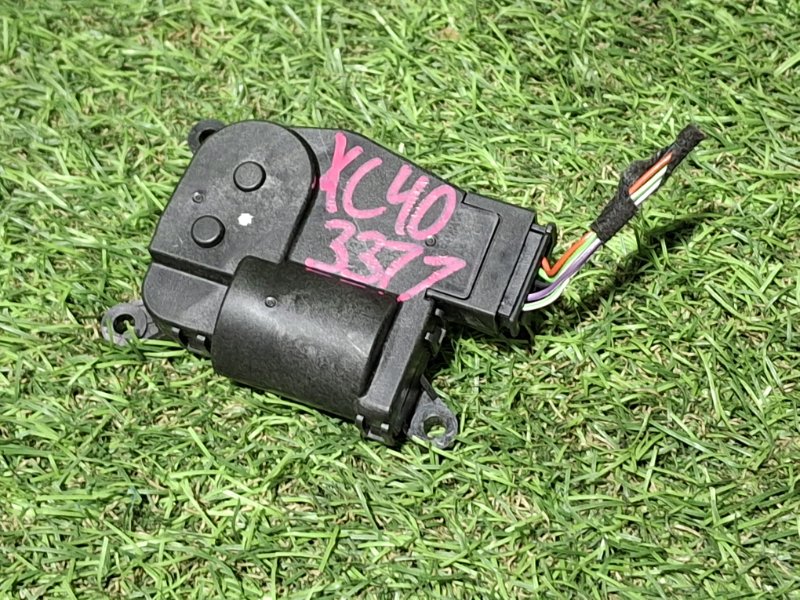 Сервопривод заслонок печки XC40 2019 XB420 B4204T47