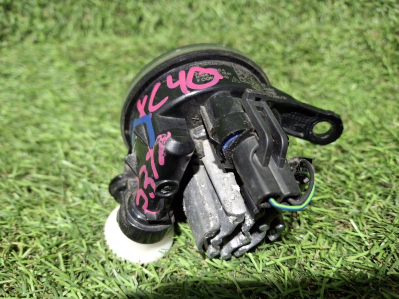 Фара противотуманная передняя правая XC40 2019 XB420 B4204T47