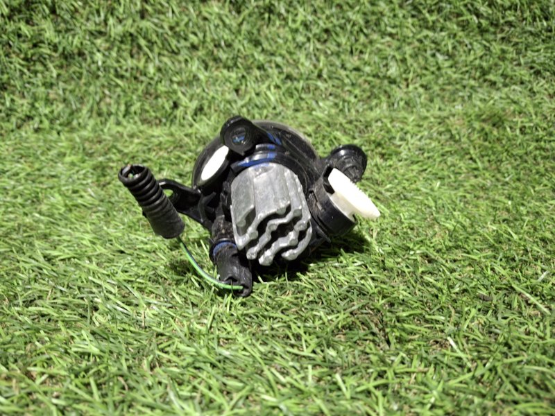 Фара противотуманная передняя правая XC40 2019 XB420 B4204T47