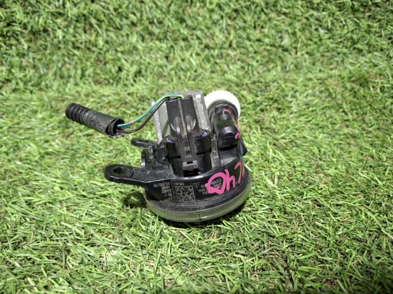 Фара противотуманная передняя правая XC40 2019 XB420 B4204T47