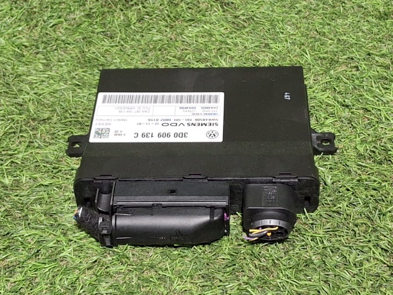 Блок управления центральным замком CAYENNE 2008 957 M48.01