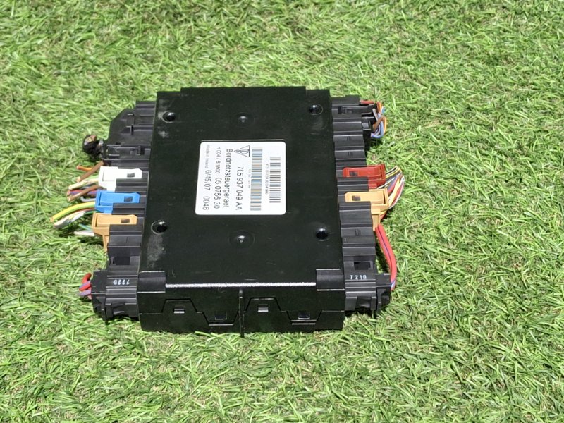 Электронный блок PORSCHE CAYENNE 957 M48.01