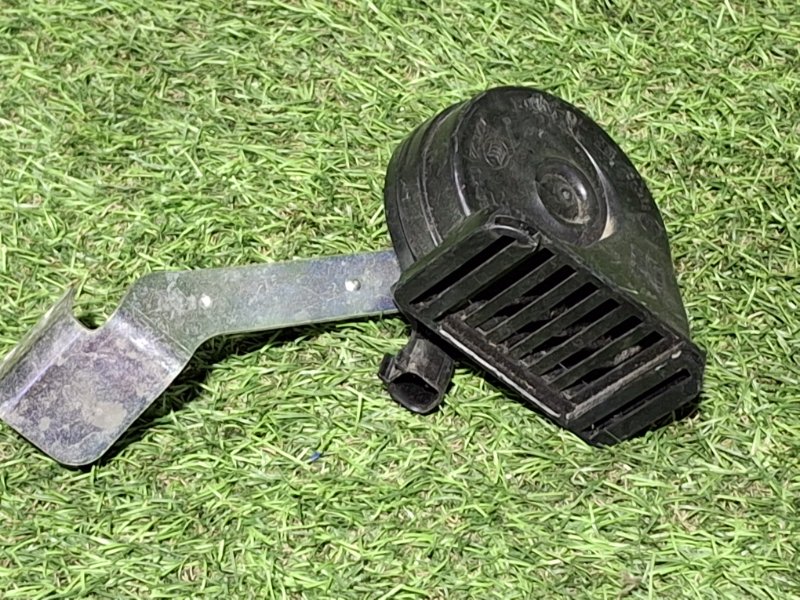 Звуковой сигнал VOLVO XC40 2019 XB420 B4204T47 30747614 контрактная