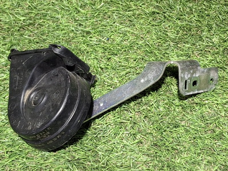 Звуковой сигнал XC40 2019 XB420 B4204T47