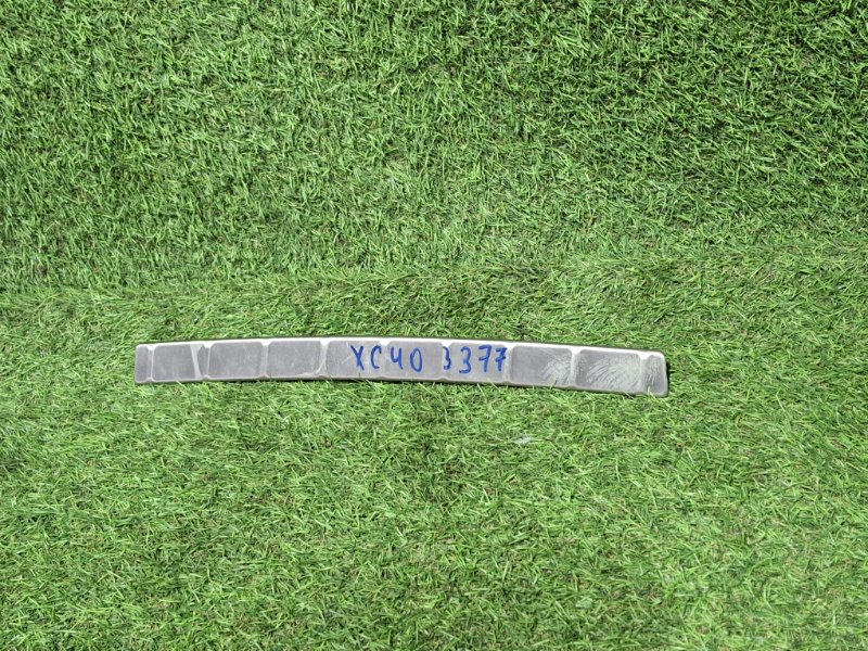 Накладка кузова правая XC40 2019 XB420 B4204T47