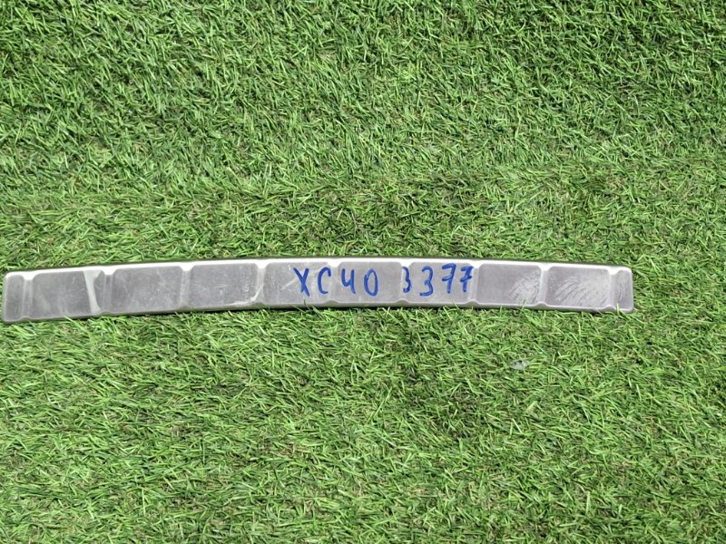 Накладка кузова правая VOLVO XC40 XB420 B4204T47