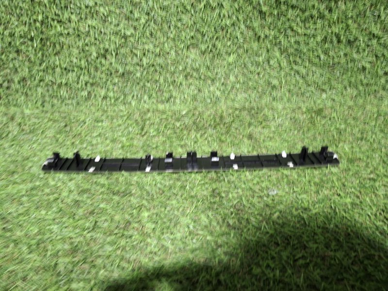 Накладка кузова правая XC40 2019 XB420 B4204T47