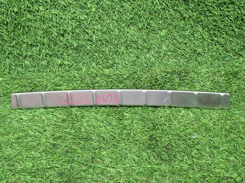 Накладка кузова левая VOLVO XC40 2019 XB420 B4204T47 31462216 контрактная