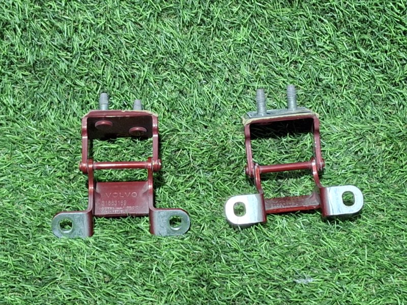 Петля двери XC40 2019 XB420 B4204T47