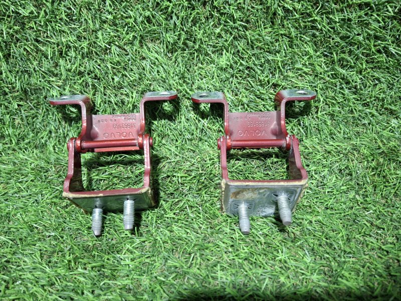 Петля двери XC40 2019 XB420 B4204T47