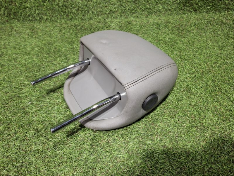 Подголовник сиденья CAYENNE 2008 957 M48.01