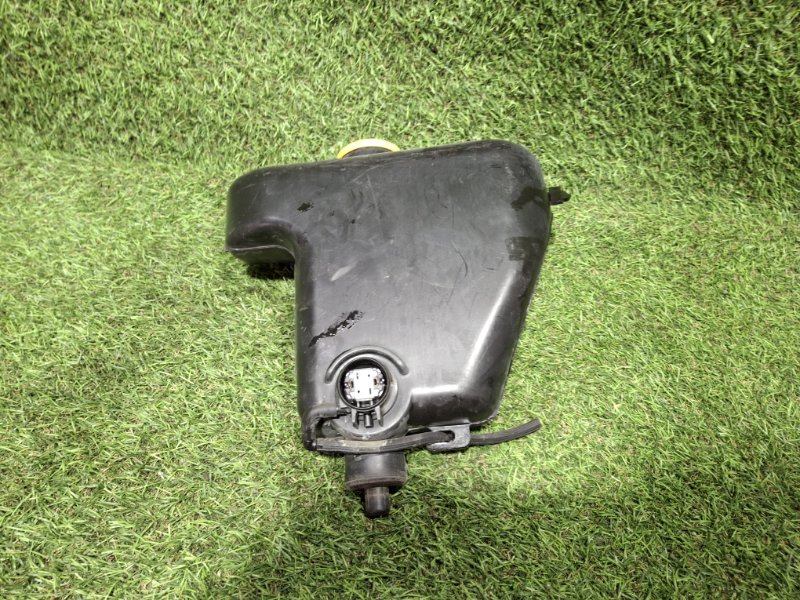 Бачок стеклоомывателя RX-8 2004 SE3P 13B-MSP