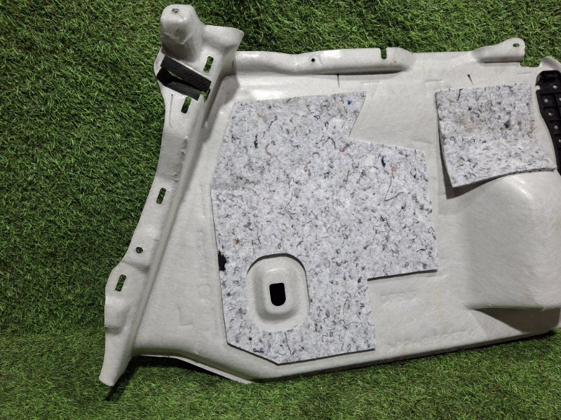 Обшивка багажника задняя левая CX-30 2022 DMEP PE-VPS