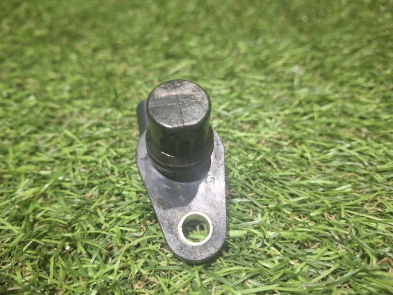 Датчик положения коленвала Impreza WRX 2015 VAG FA20