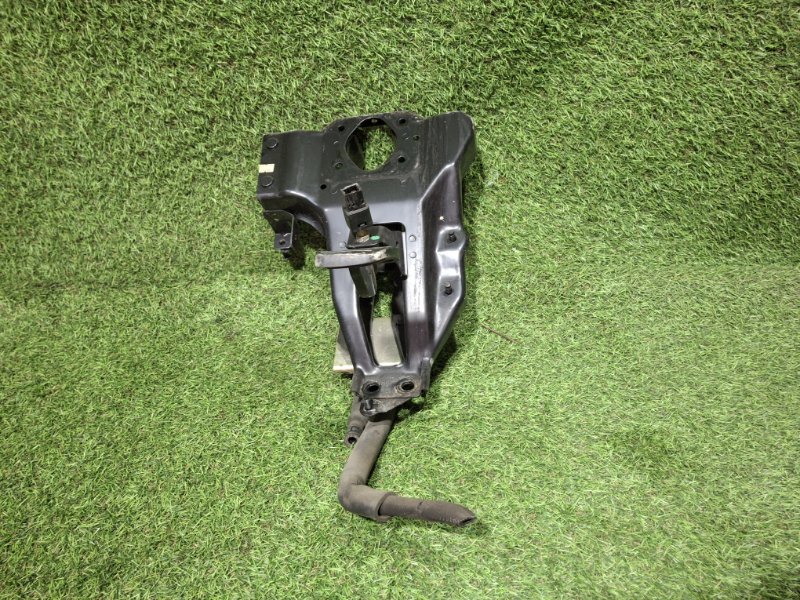 Педаль тормоза ELF 2003 NKR81E 4HL1