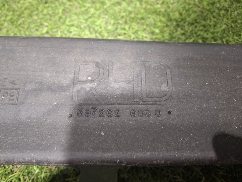 Воздуховод салона ELF 2003 NKR81E 4HL1