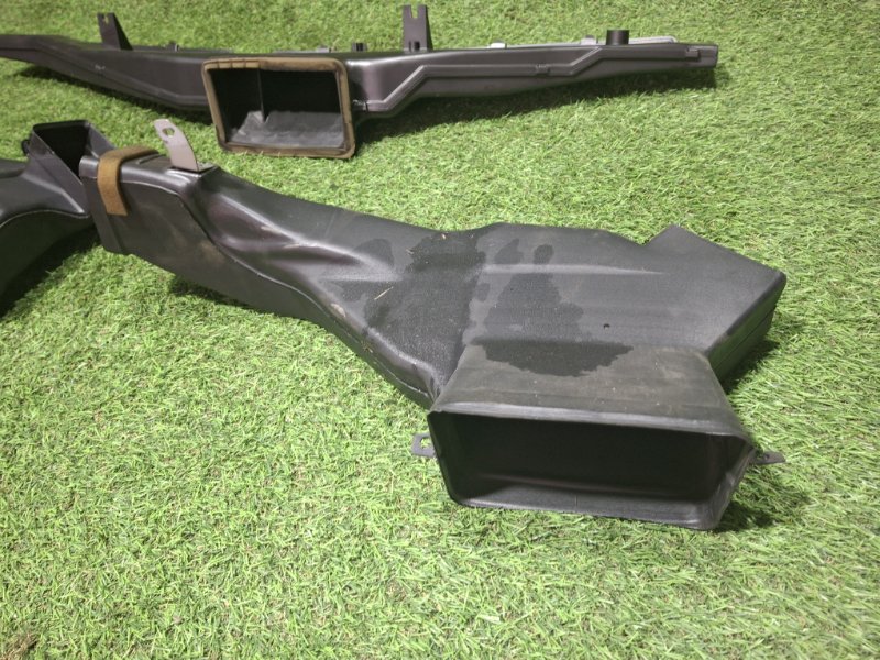 Воздуховод салона ELF 2003 NKR81E 4HL1