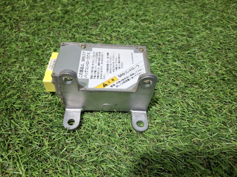 Блок airbag ELF 2003 NKR81E 4HL1